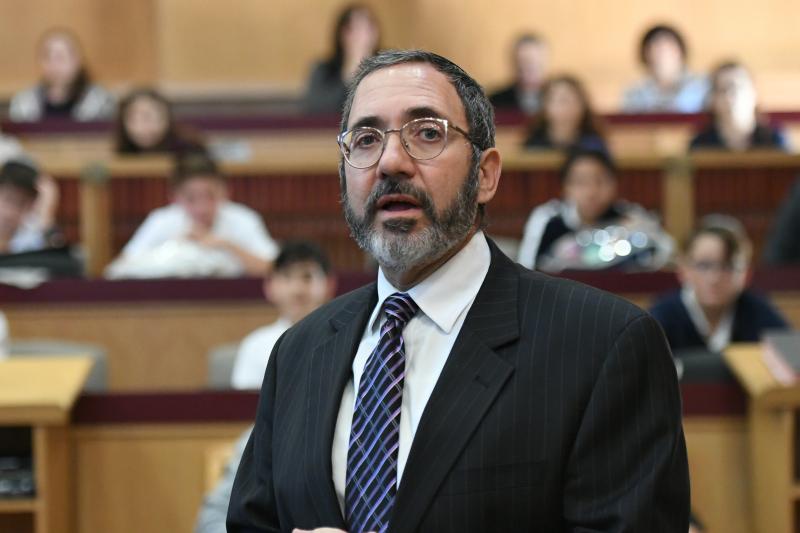 Jenny Zacuto Rabbi Moshe Dear Yavneh Academy JEA 2017 Jenny Zacuto Rabbi Moshe Dear Yavneh Academy JEA 2017