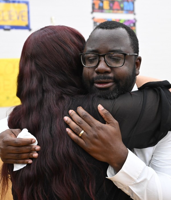 ces jeff martin tearful hug